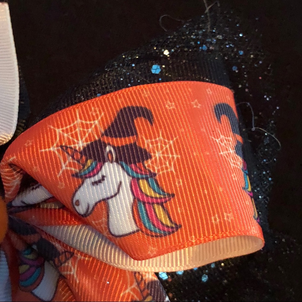 🎃 4 for $15 🎃 Halloween Unicorn Hair Clip - Picture 2 of 3